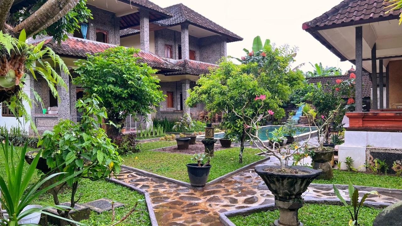 Gusti Home Stay Ubud Εξωτερικό φωτογραφία