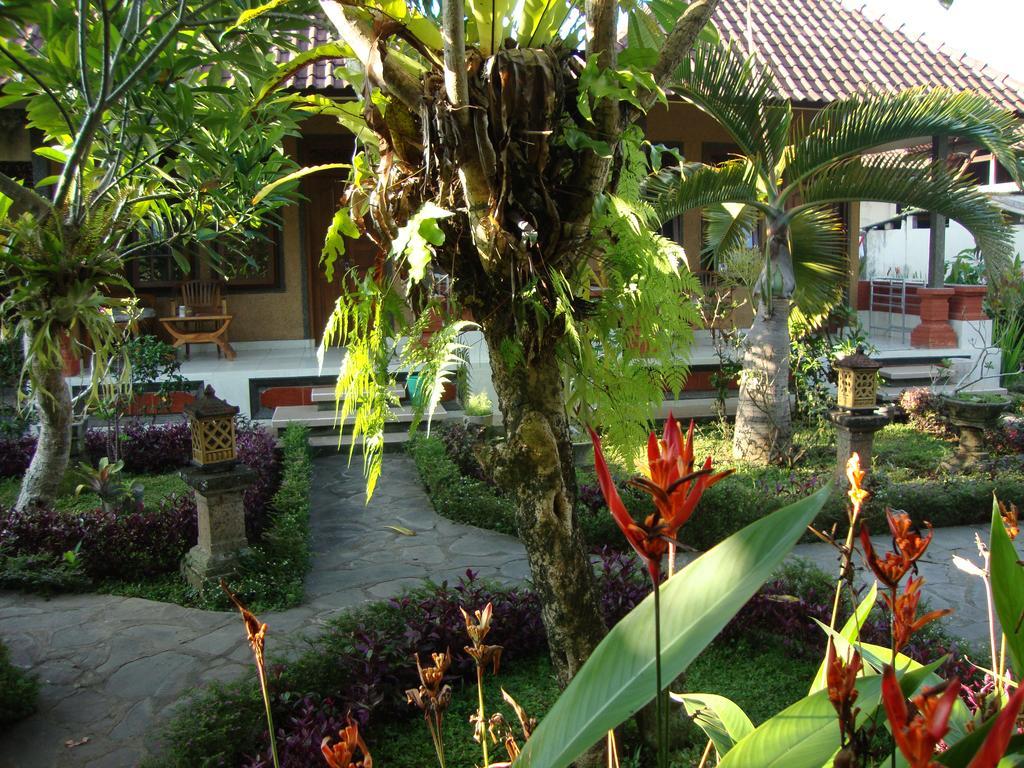 Gusti Home Stay Ubud Εξωτερικό φωτογραφία