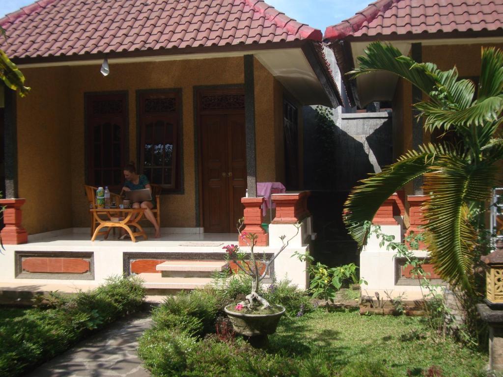 Gusti Home Stay Ubud Εξωτερικό φωτογραφία
